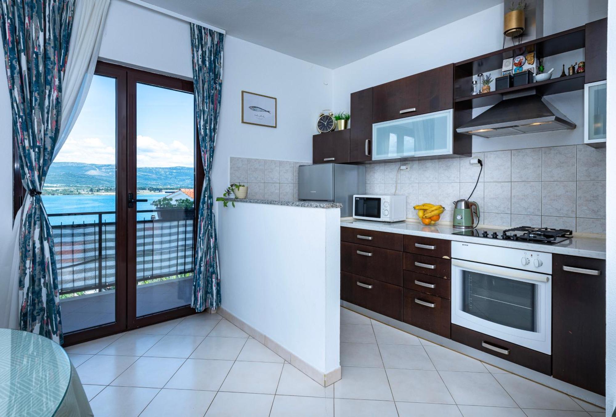 Apartments Bellezza Трогир Экстерьер фото